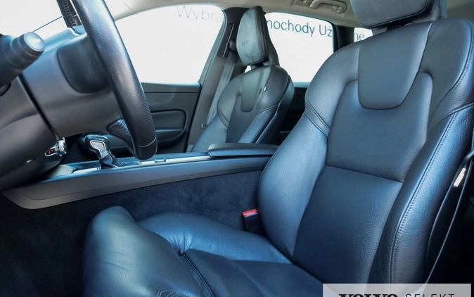 Volvo XC 60 cena 169900 przebieg: 66010, rok produkcji 2019 z Izbica Kujawska małe 667